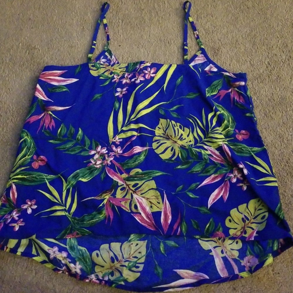 H&M Top - Picture 4 of 4
